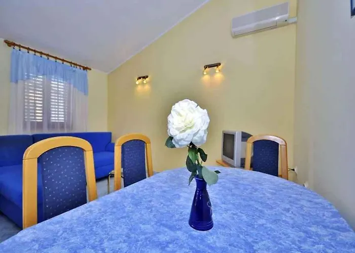 Apartment In Pula - Istrien 17385 Lägenhet *