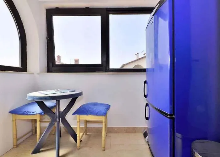 Appartamento In - Istrien 17385 Pola