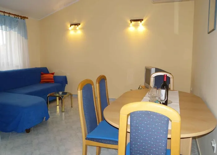 In - Istrien 17385 Pula