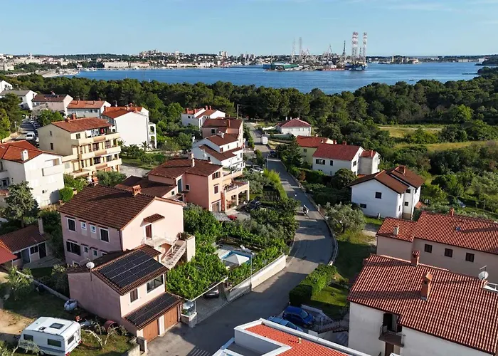 In - Istrien 17385 Pula