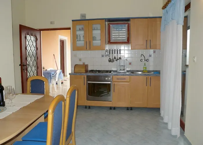 In - Istrien 17385 Appartement *